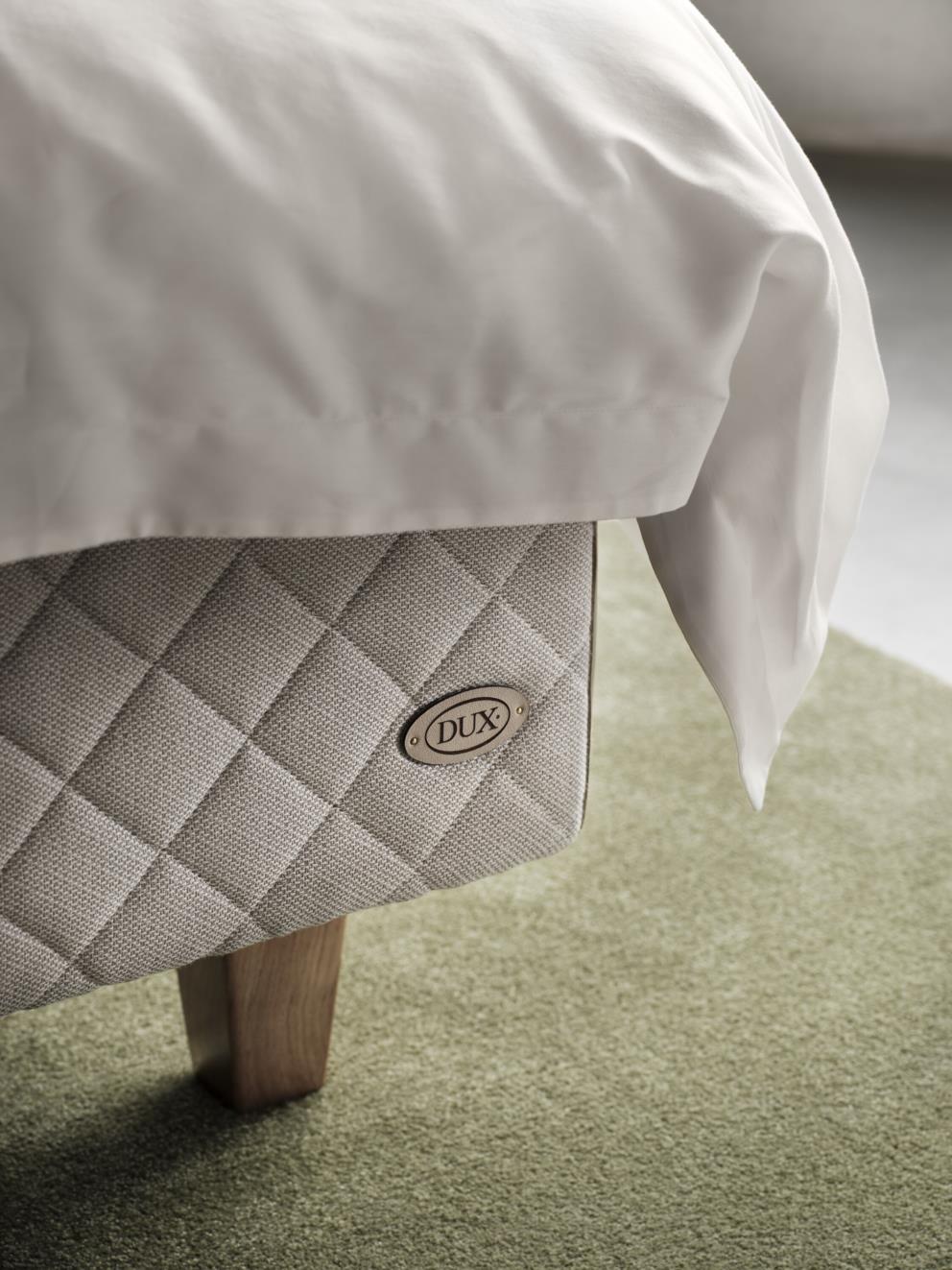 bed-frame-dux-10-sustainable comfort-pie-comfort-4.tif