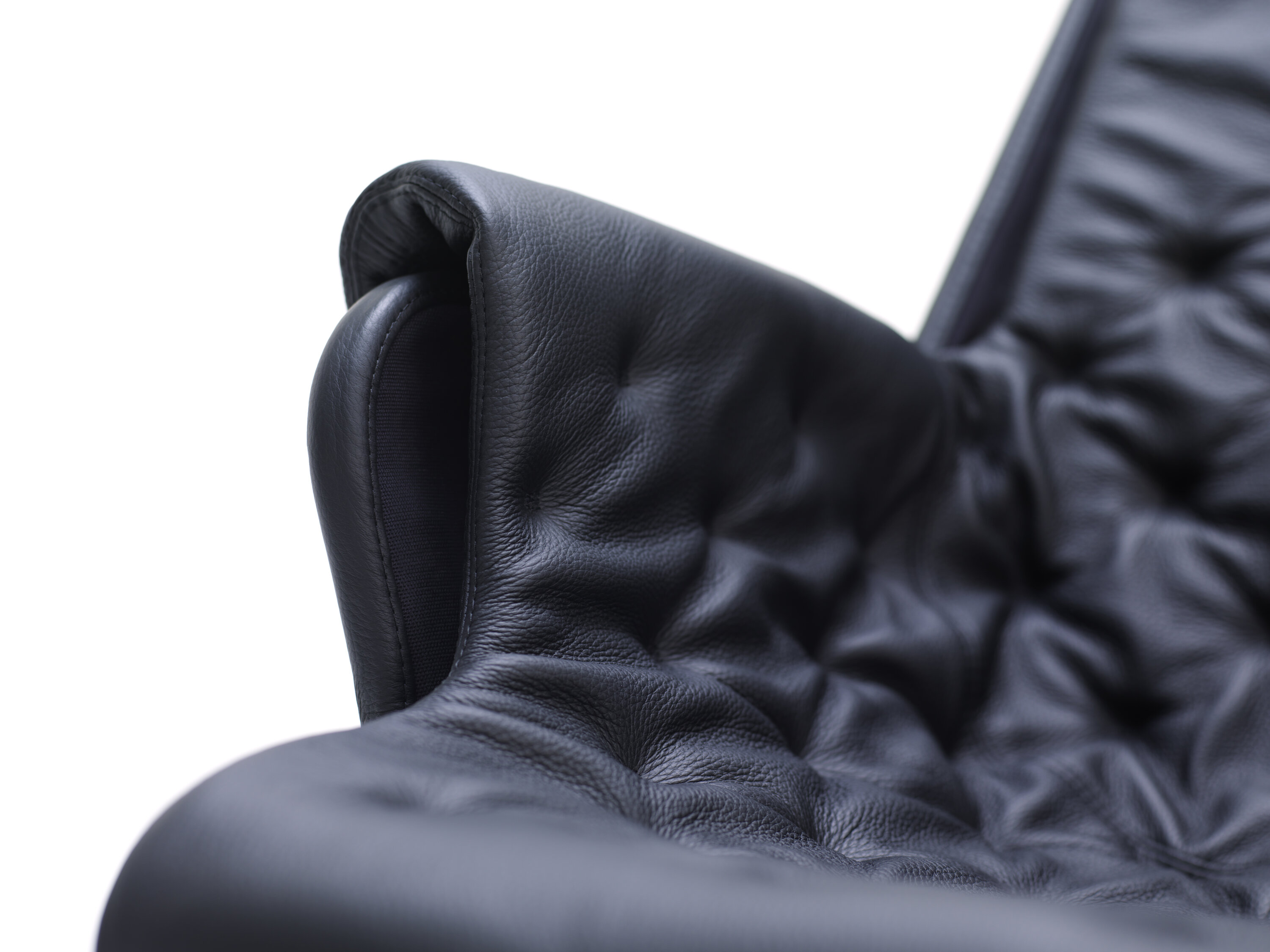 furniture_easy chair_jetson_chrome-classic soft 88_DI_2